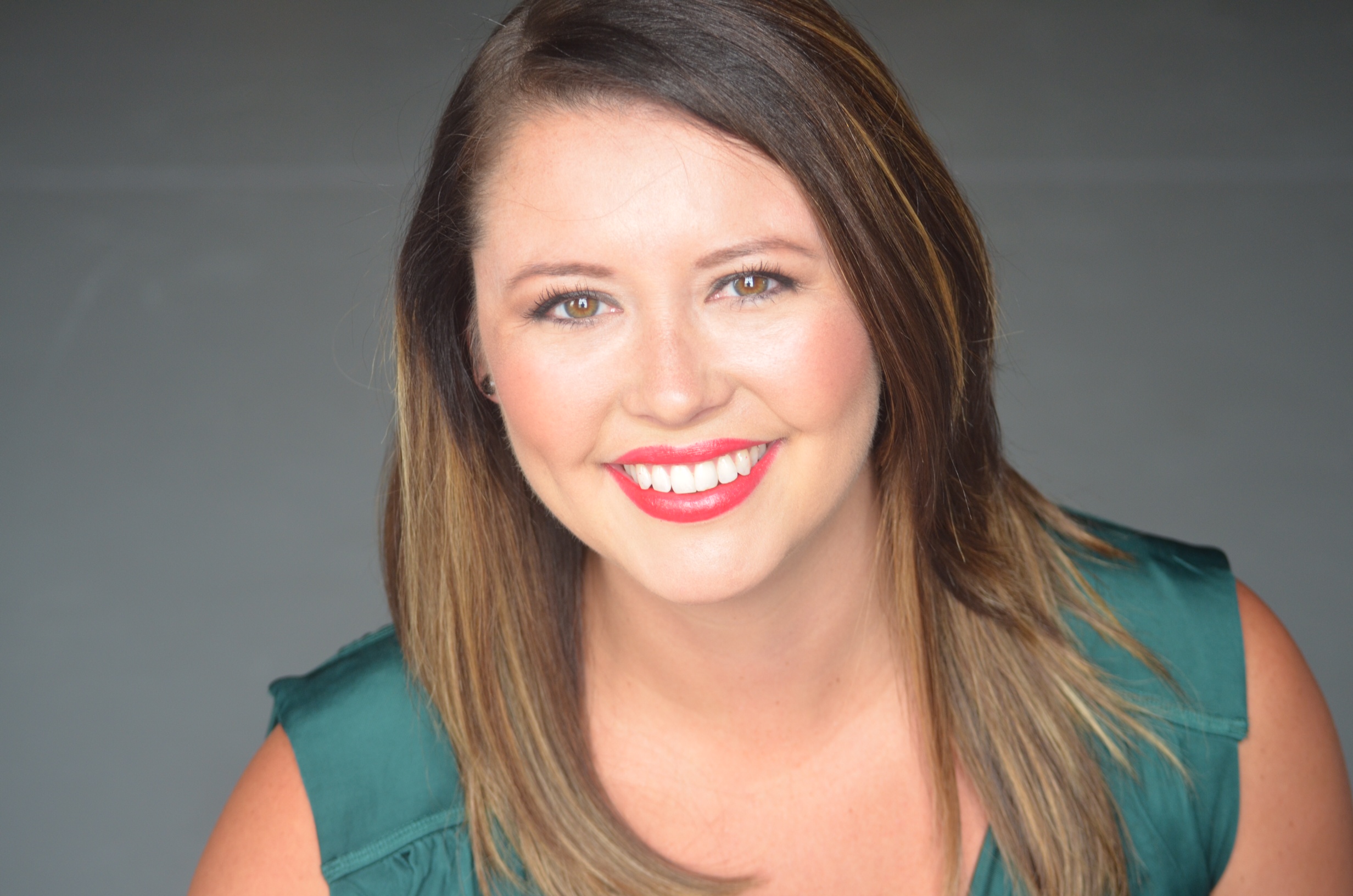 Jade Redinger, Good Morning Northwest News Anchor, KVEW-TV