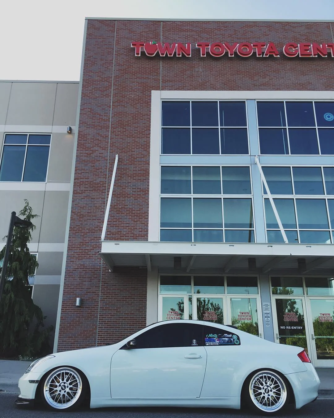 Sittin' Sideways #g35nation #vq35 #vqfamily #fitmentgang #streetsweeper #stancenation #illest #dapper #towntoyotacenter
