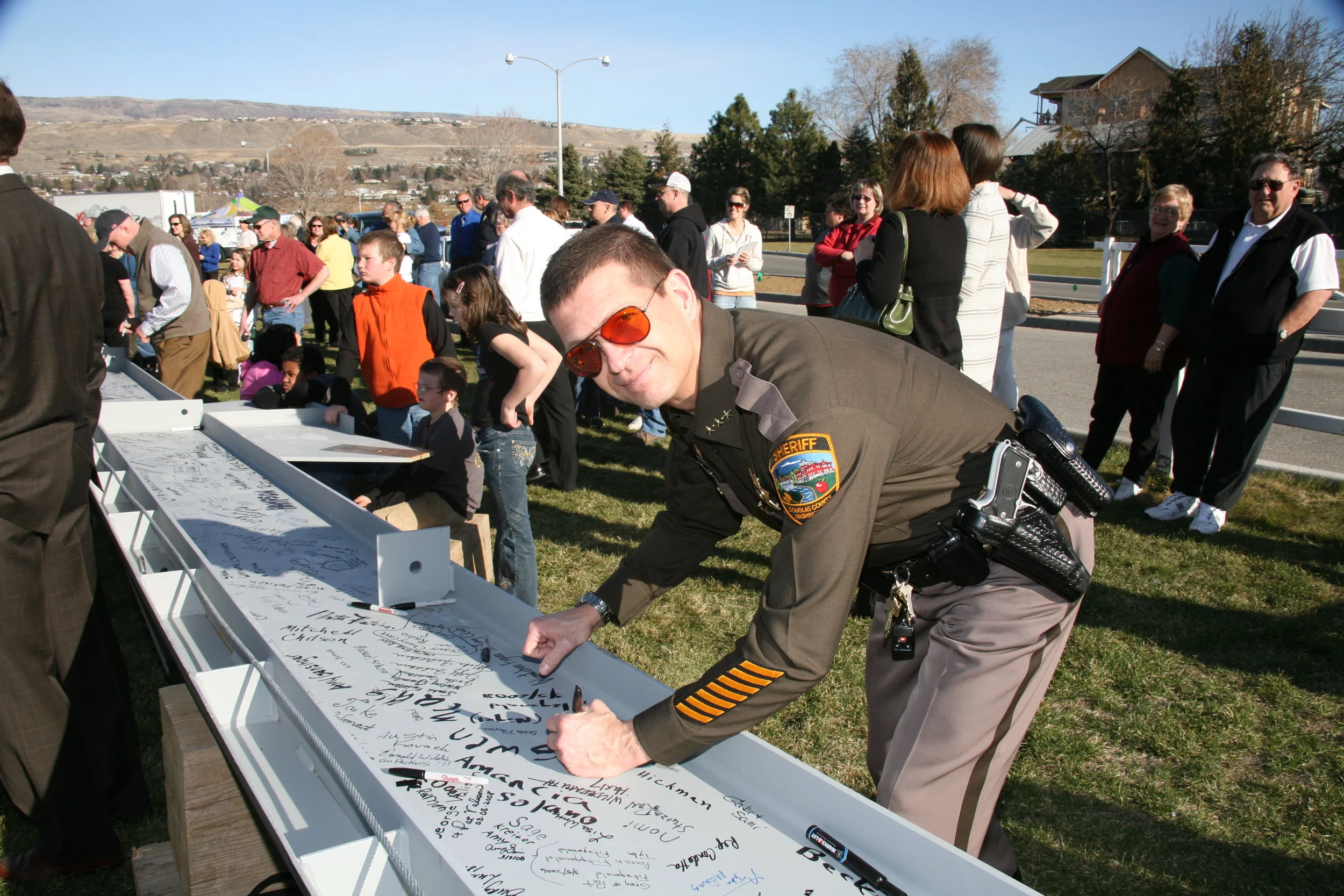 Signing Ceremony 1 034.jpg