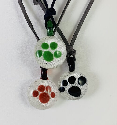 puppy memorial glass paws.jpg