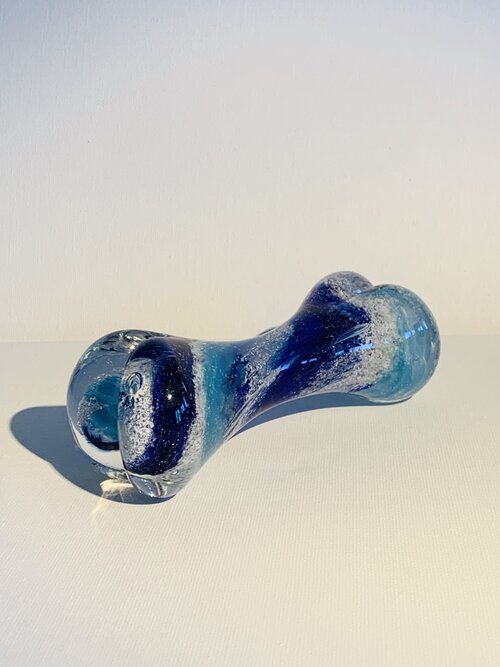 1blue+bone dog memorial glass.jpg