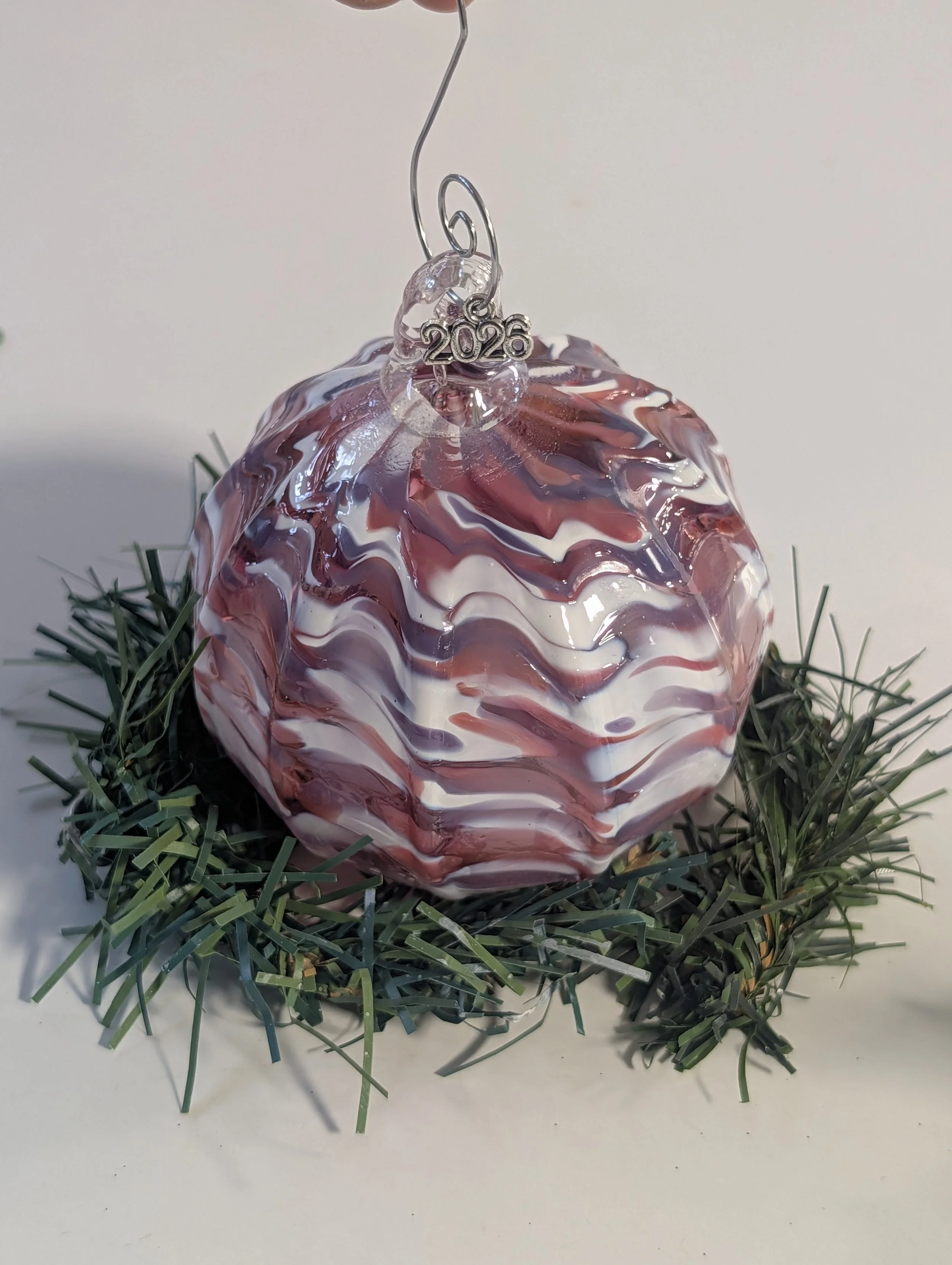 Pink Holiday elegant decor.jpg