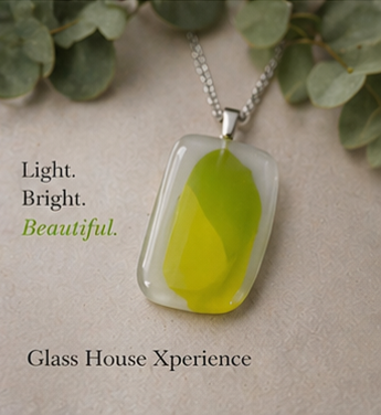 Pendant jewelry photo glass art 1119.PNG
