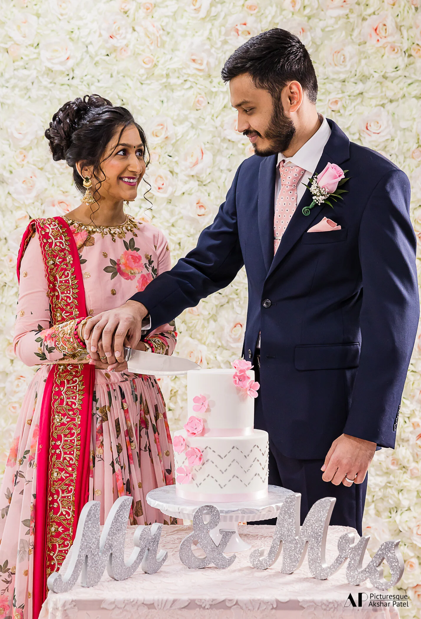  Photo by: Akshar Patel (www.picturesquebyap.com) 