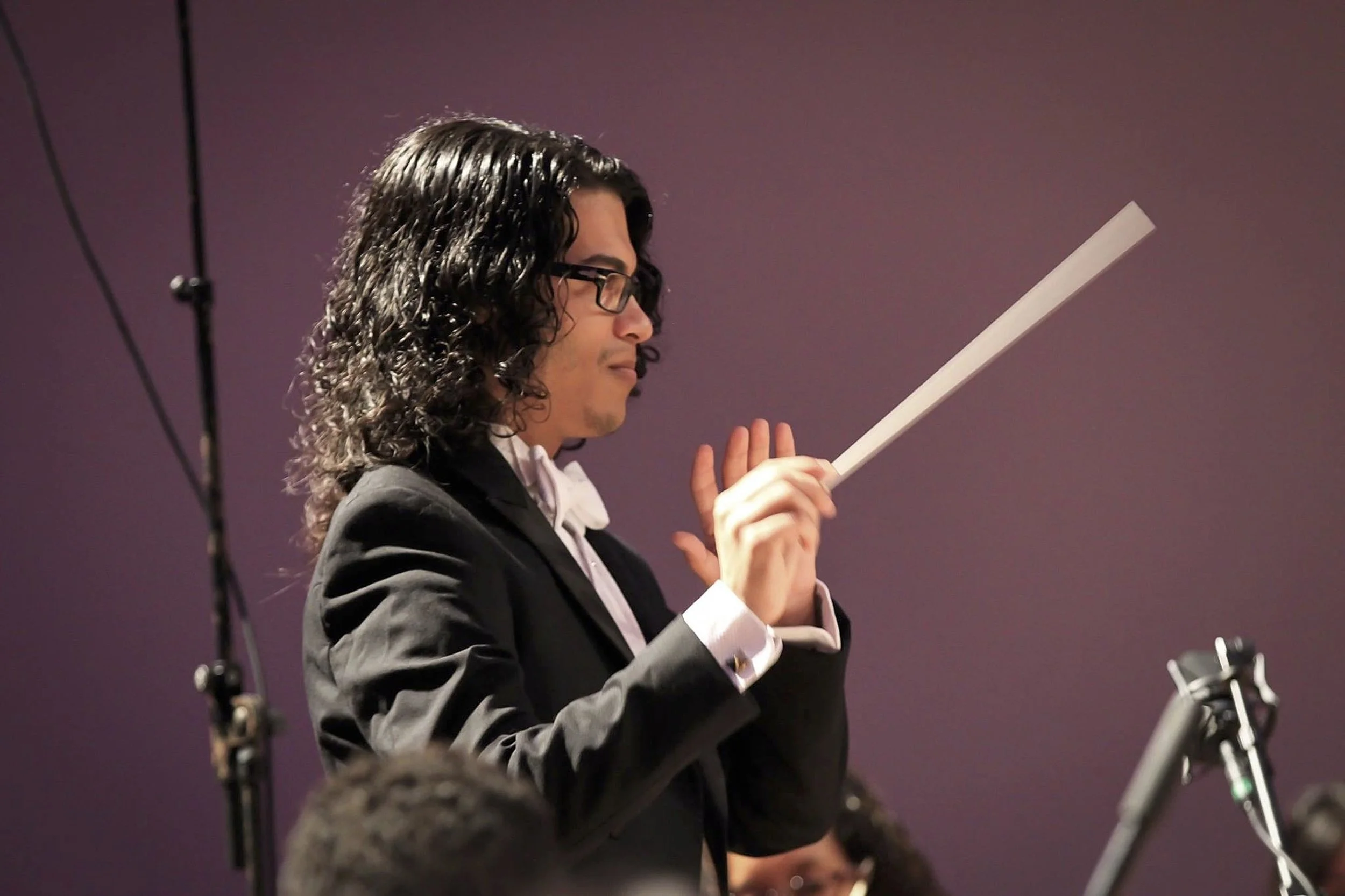IvanERodriguez_conductor_byMiradodqui.jpg