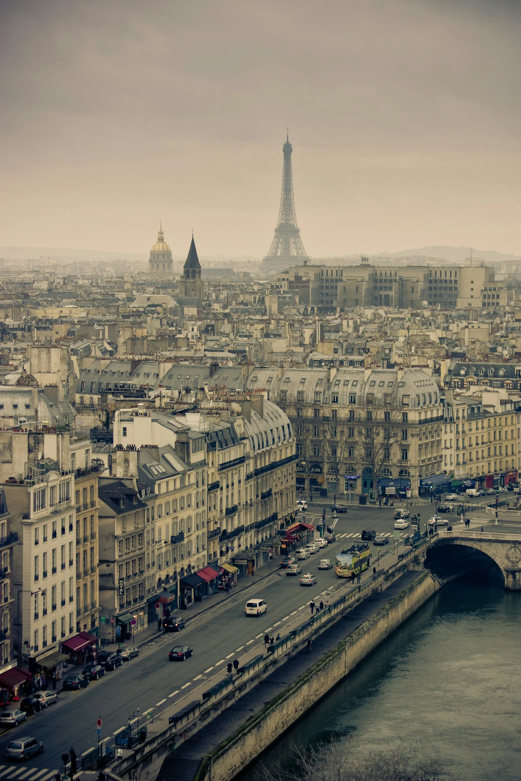 "When Paris Sizzled: The Fabulous 1920s!"