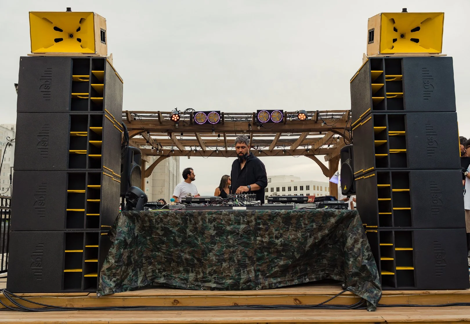 alleycatrooftop_june-02681.jpg