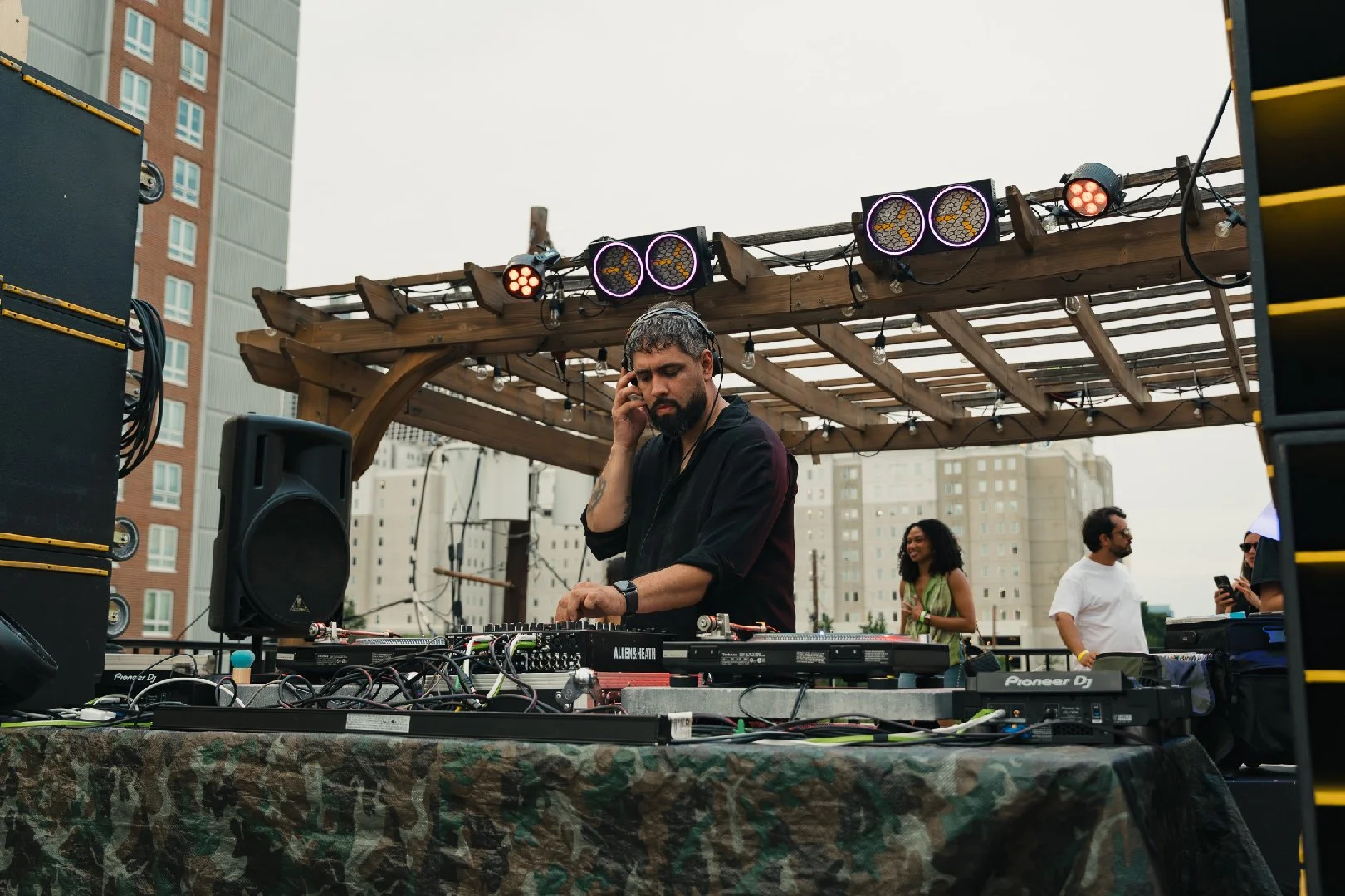 alleycatrooftop_june-02754.jpg