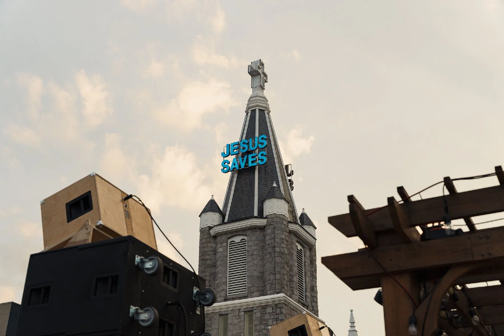 alleycatrooftop_june-02842.jpg