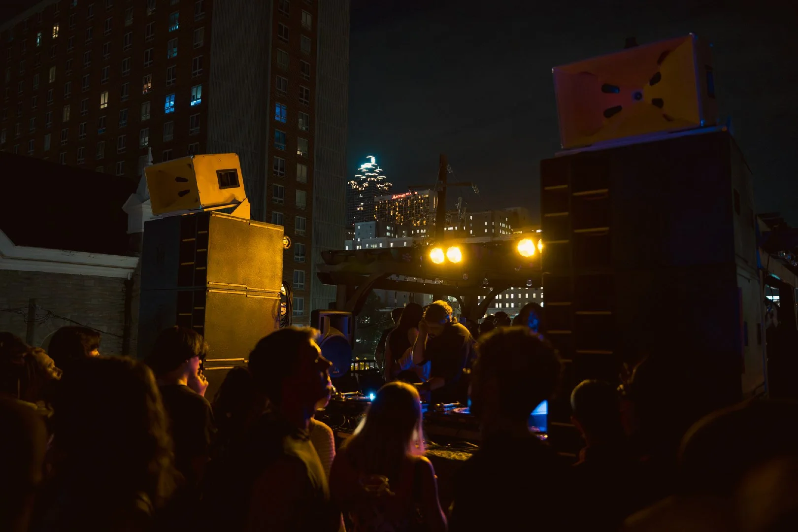 alleycatrooftop_june-03572.jpg