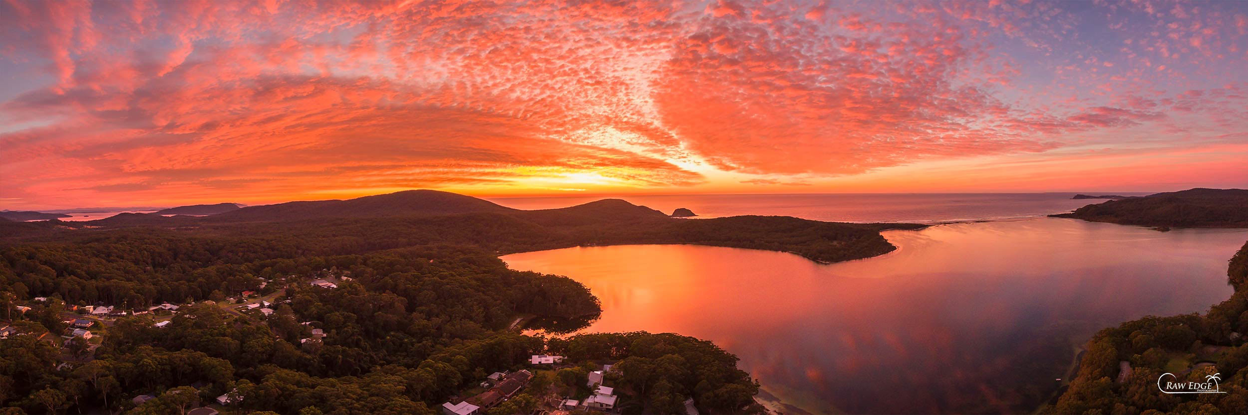 Smiths Lake sunrise, Mid North Coast NSW by Raw Edge Photography