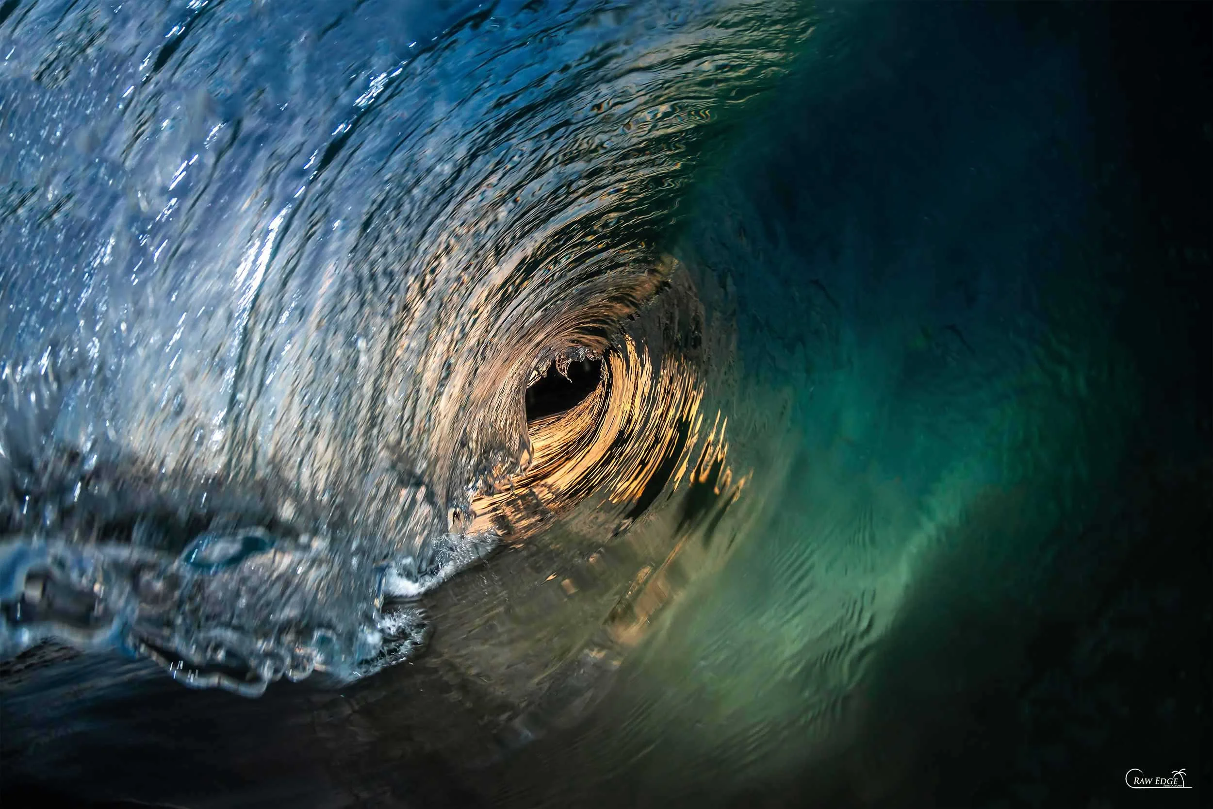 Wave photography in Elizabeth Beach NSW