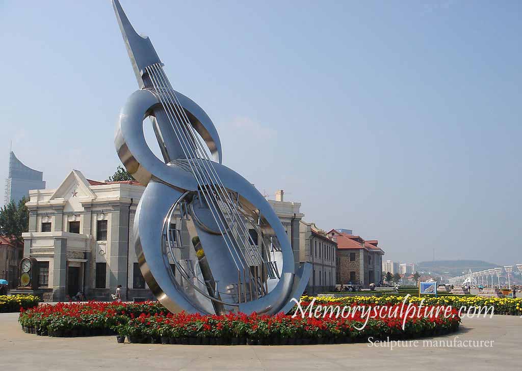 metal sculpture