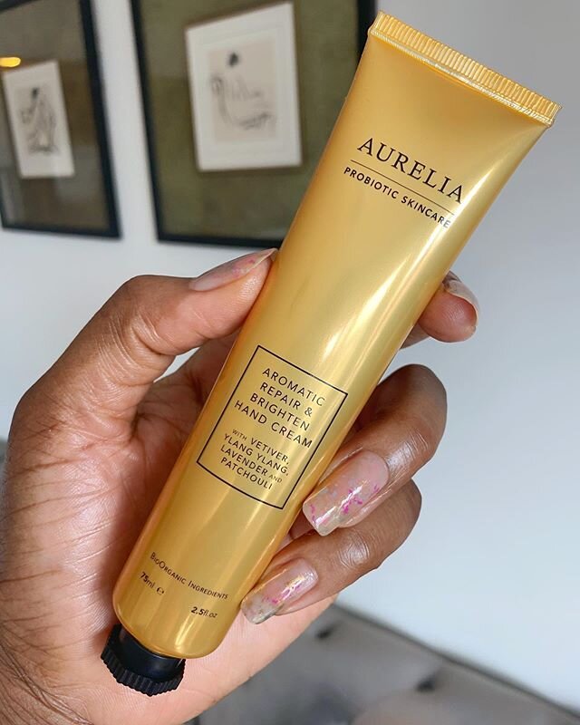 So far today I have washed my hands at least 8 times, and I am INSIDE! Happy to receive this brightening hand cream from @aureliaskincare to help soothe, nourish, moisturize and brighten these over washed hands and cuticles. It also helps that it sme