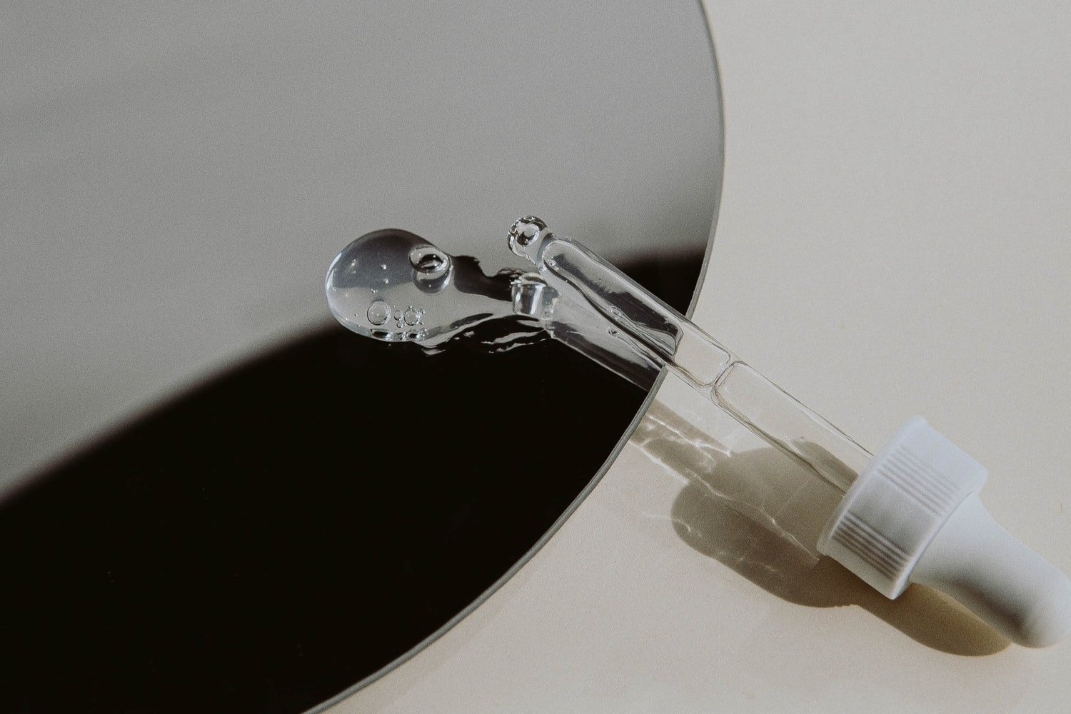 How Retinol Works and When to Start Using It — Face Flawless Skin- Skincare Advice for Women of Color How Retinol Works and When to Start Using It — Face Flawless Skin- Skincare Advice for Women of Color