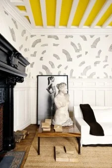 OF CLASSIC STRUCTURE GONE GRAPHIC