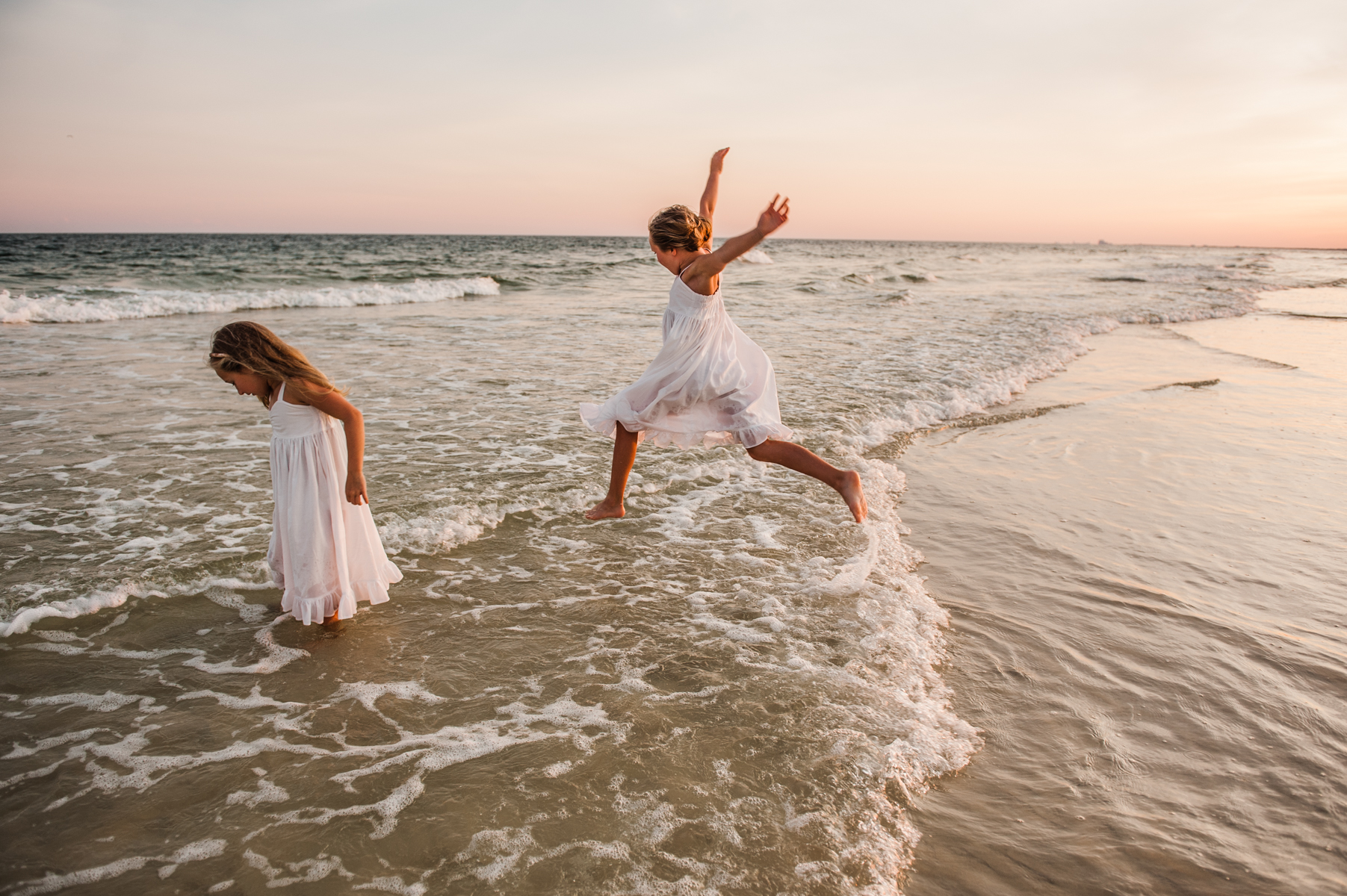 jumping waves-Pensacola family photographer-Ann Mangum Photography