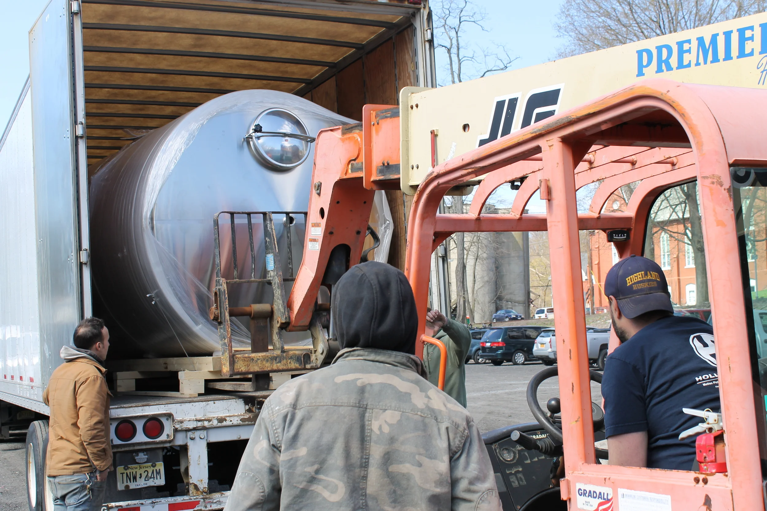 Building the Brewery - The Equipment Delivery