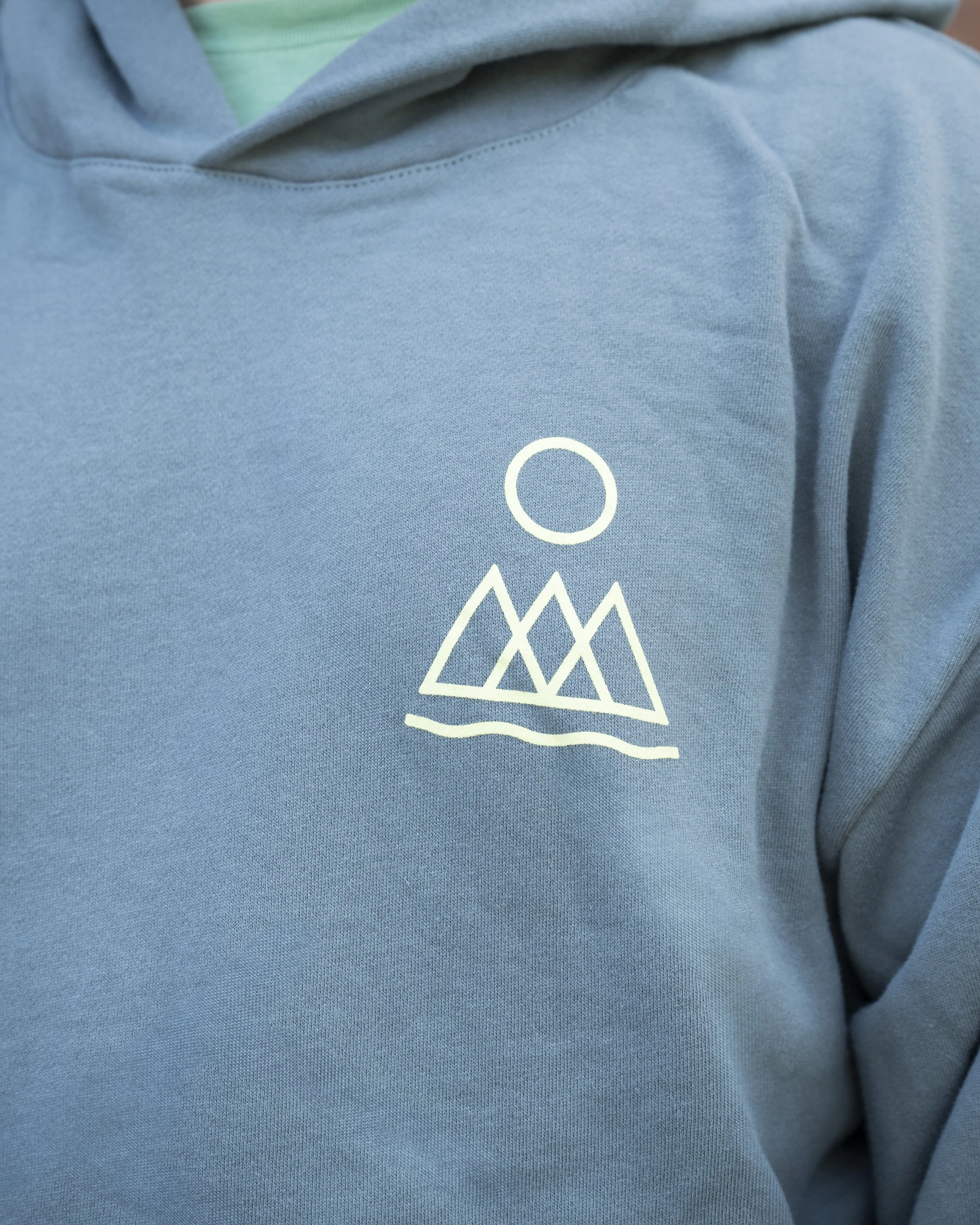 Amulet_Hoodie_Detail.jpg