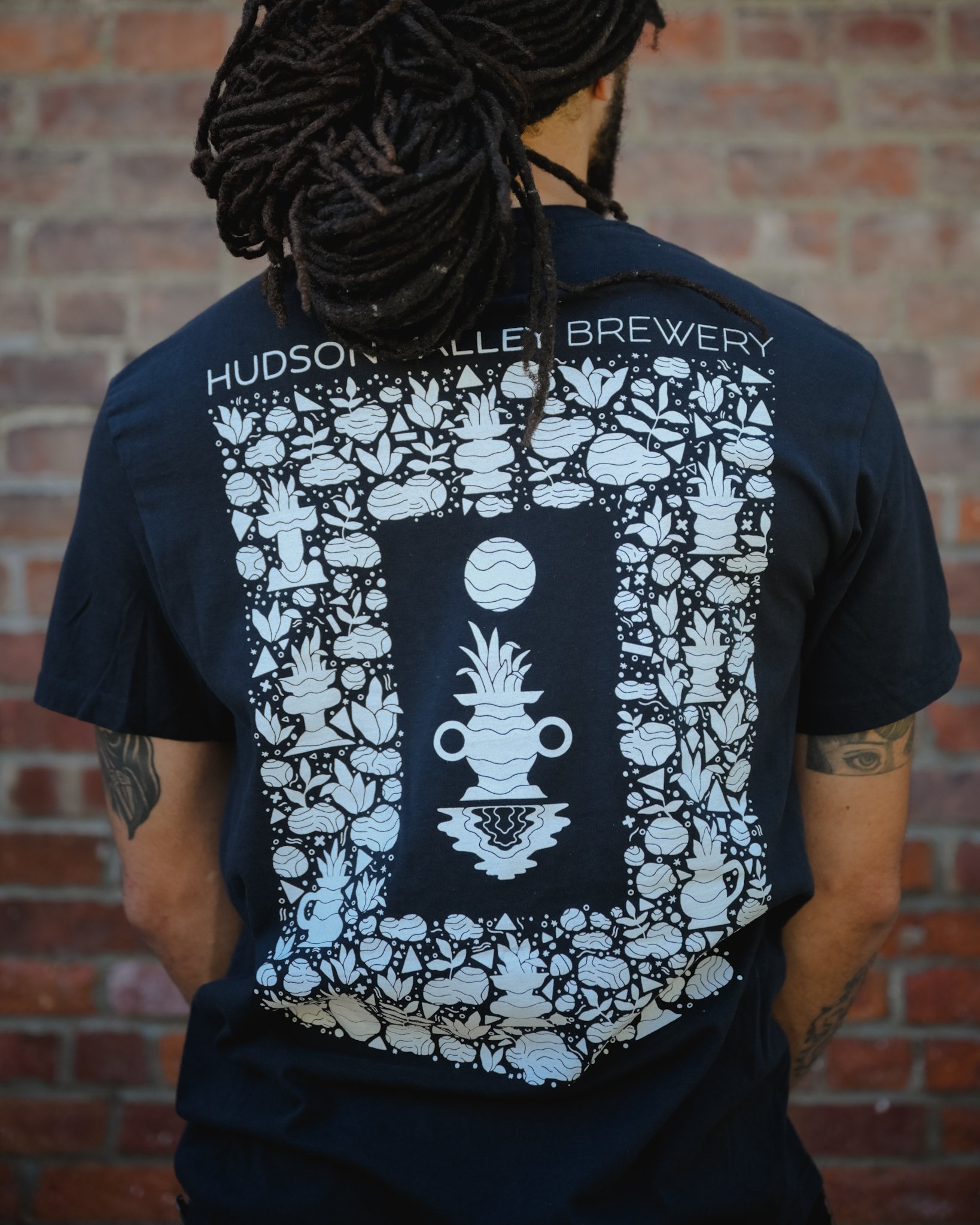 Silhouette t-shirt with artwork on back