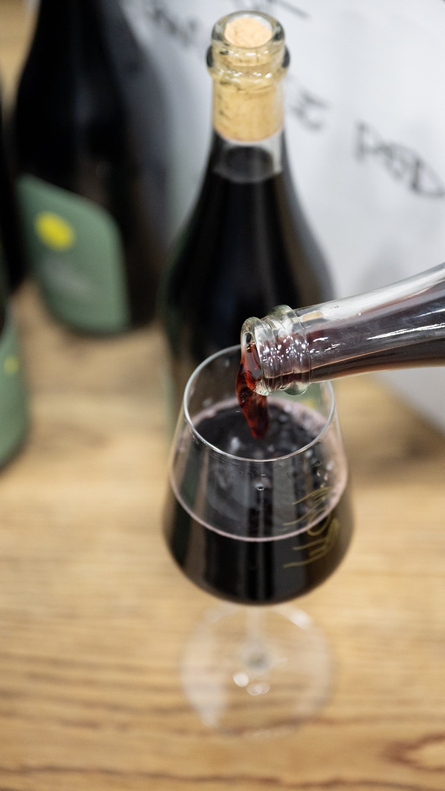Kinds Of Light Red Wine 2023