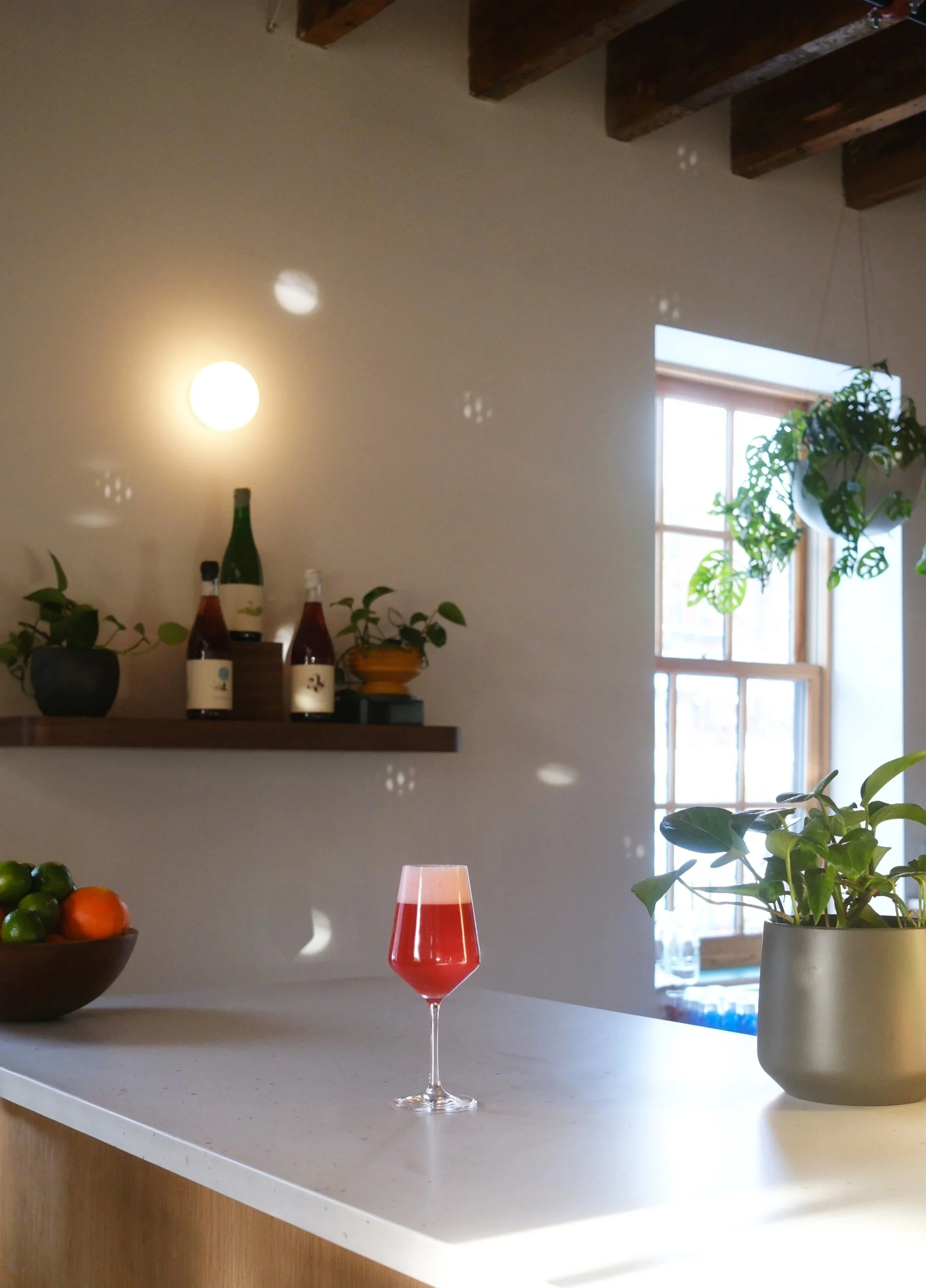 HVB-Amporphia-NYE_0000_Layer Comp 1.jpg