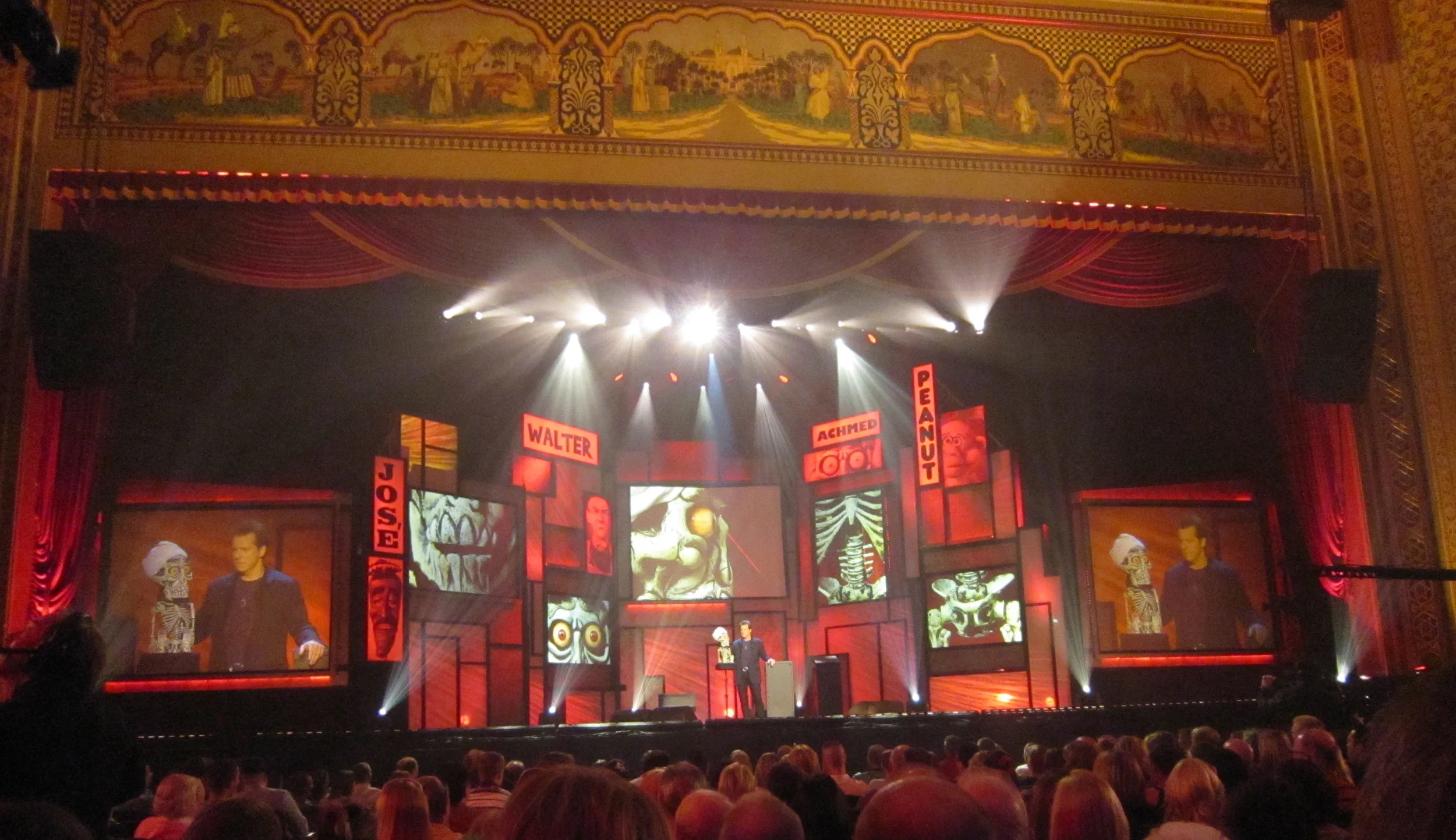 Jeff Dunham - Controlled Chaos - Comedy Central