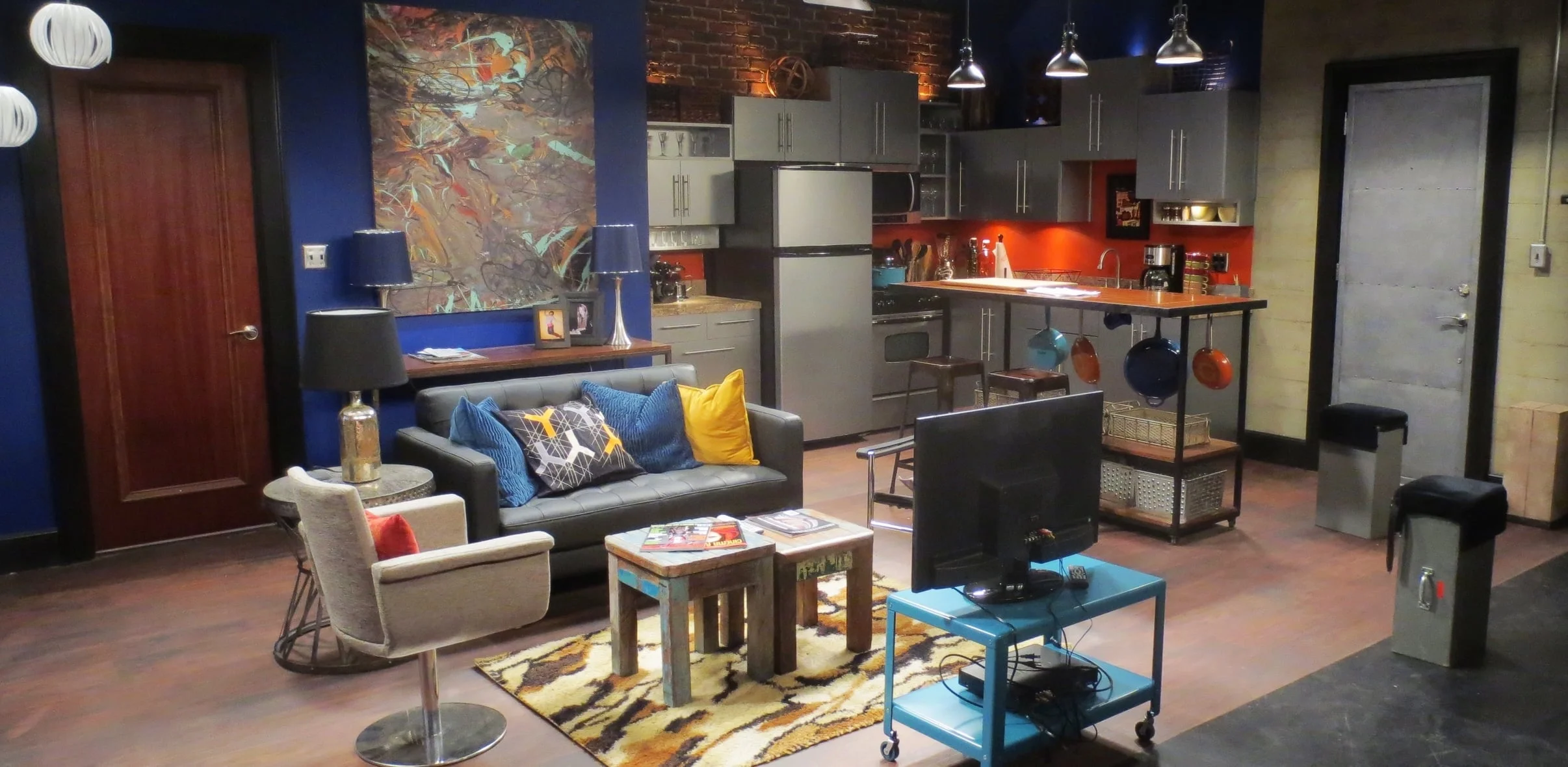 Tyler Perry's Love Thy Neighbor - Apartment