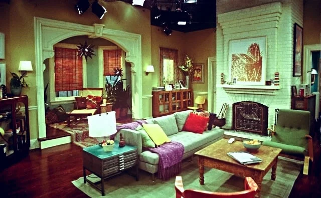 Babes in the Woods - Living Room 