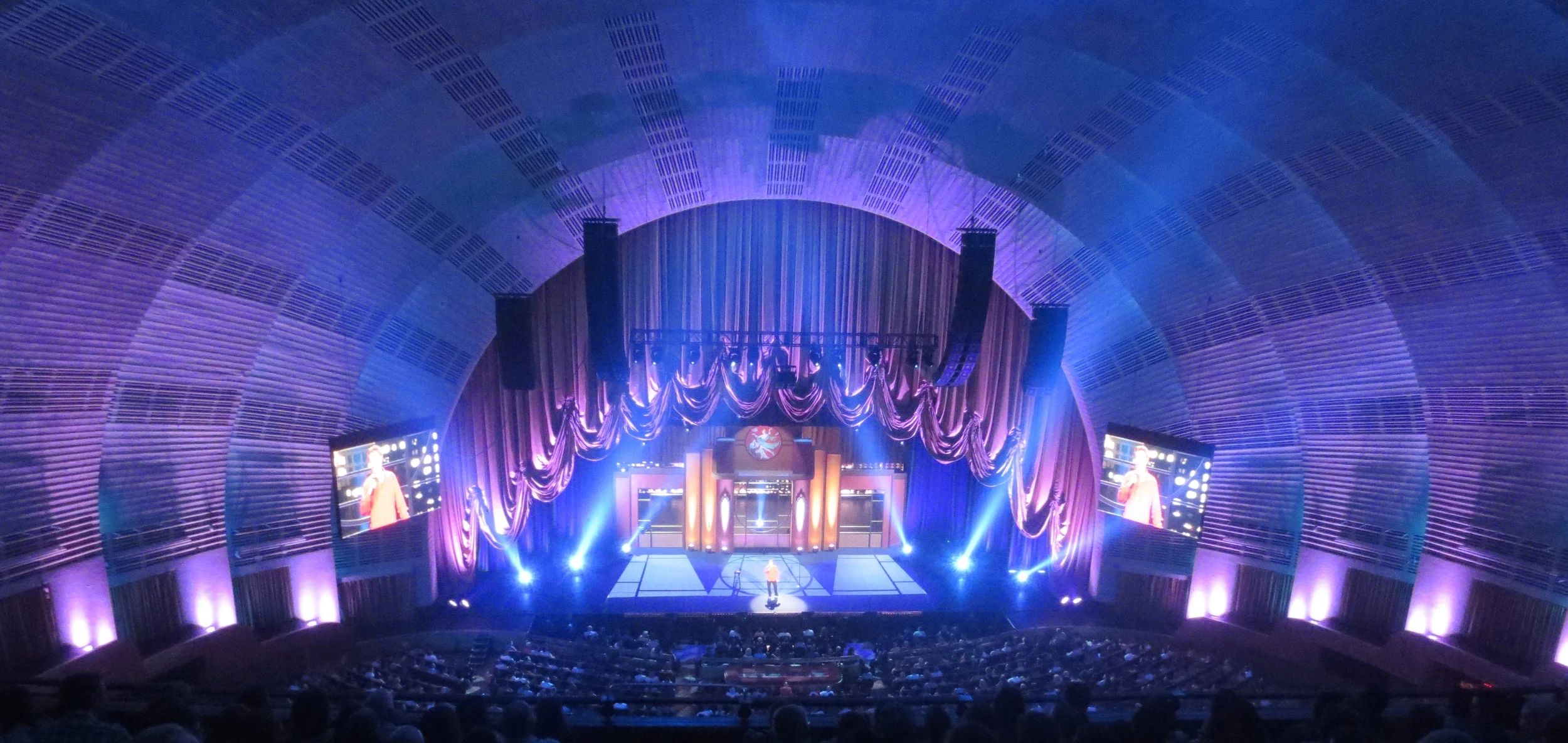 Brian Regan Live - Comedy Central - Radio City Music Hall