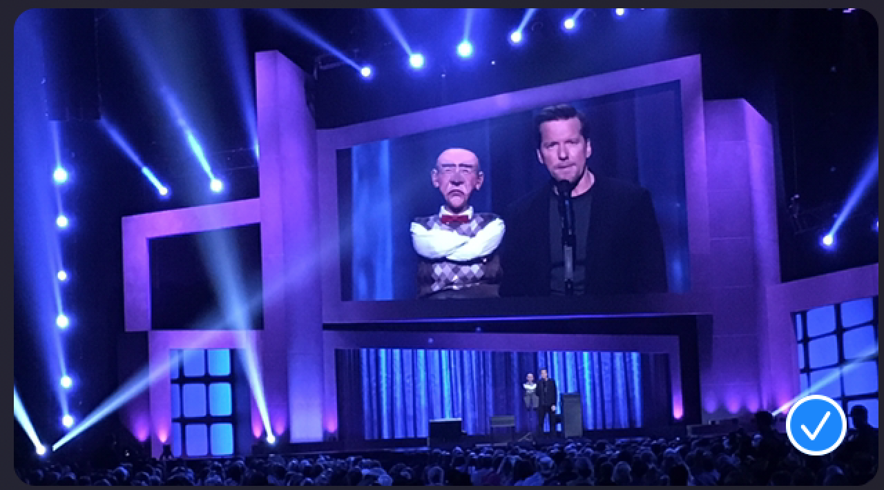 JEFF DUNHAM - BESIDE HIMSELF