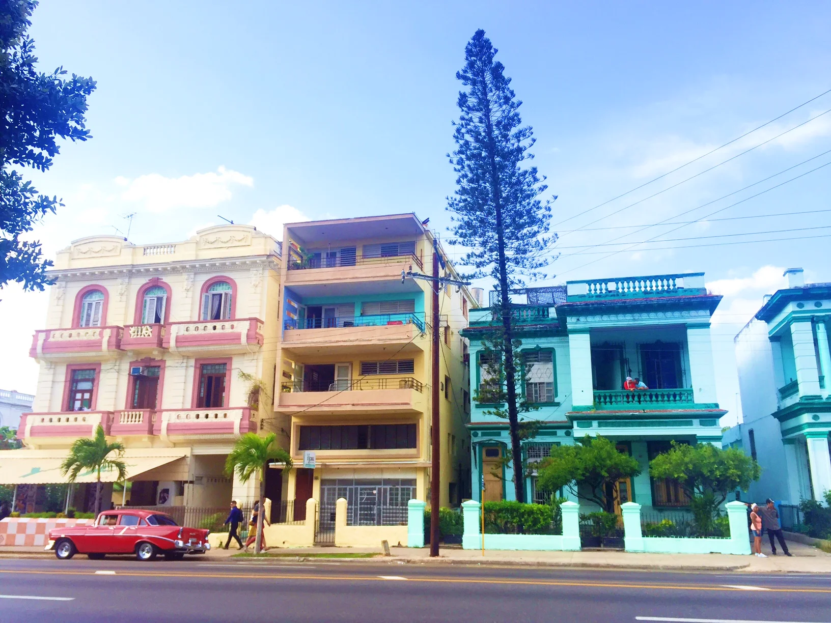 Also vedado is just like here's a mansion there's a mansion so heyyyy girlllll