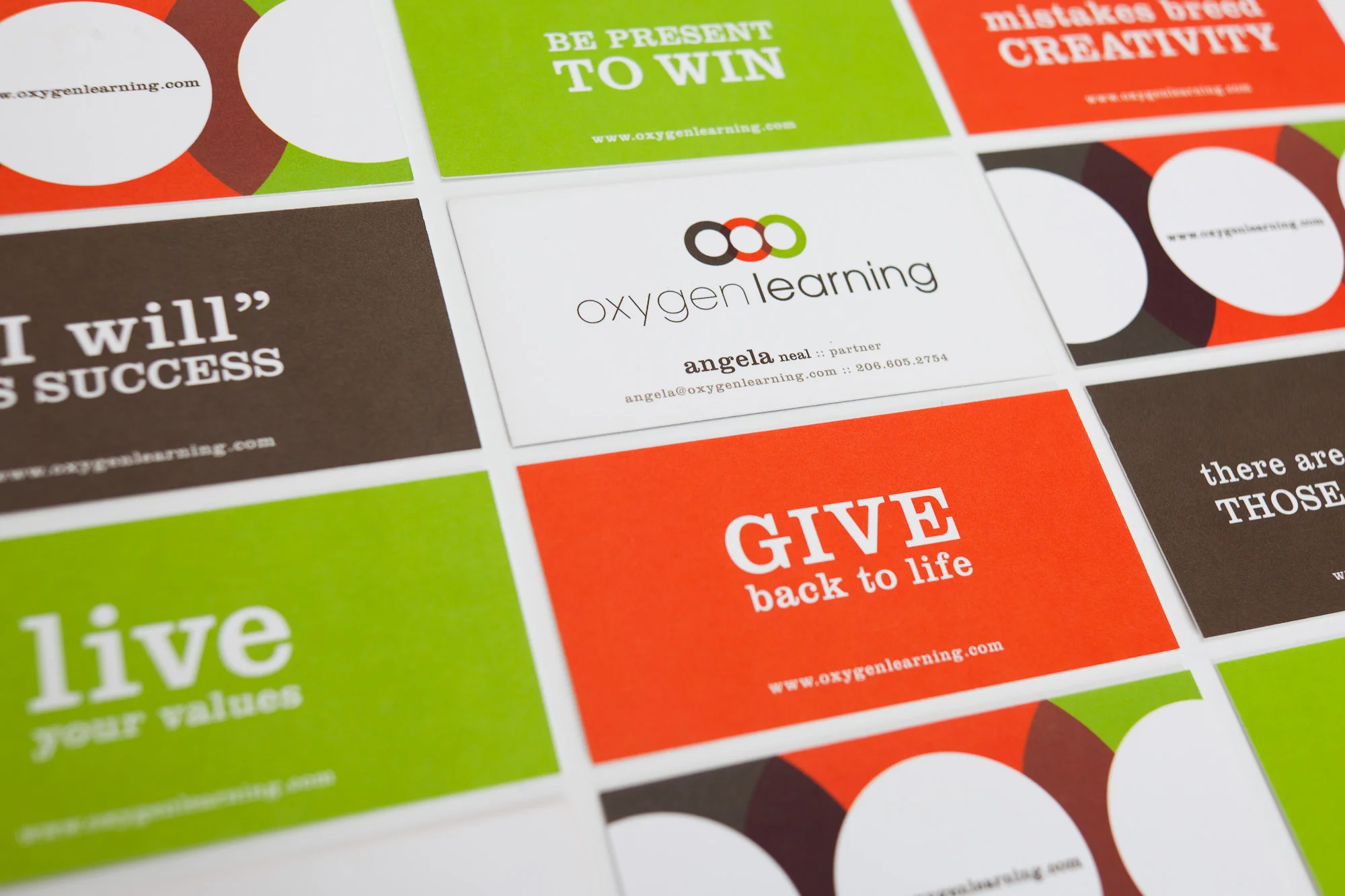 COPY & LAYOUT DIRECTION