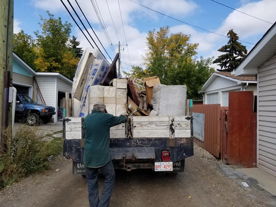 03 - Forest Lawn Alley Clean Up.jpg