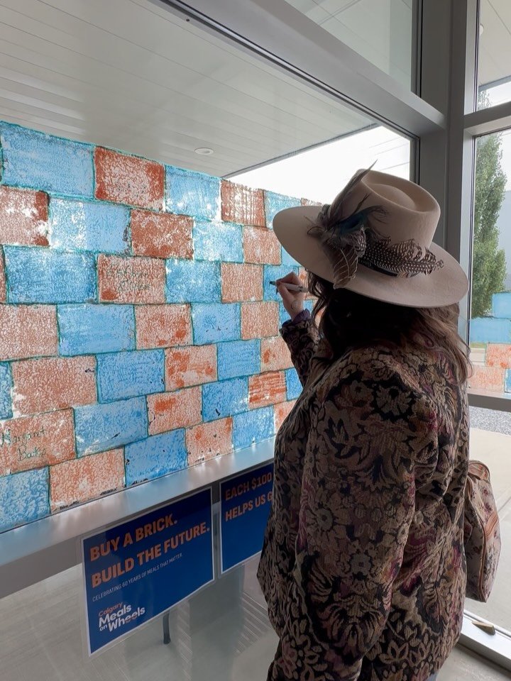 Did you know Calgary Meals on Wheels has been nourishing Calgarians of all ages for 60 years? What began as a small operation has grown into a citywide lifeline, making and delivering more than 6,000 meals every day across the city.

And it&rsquo;s n