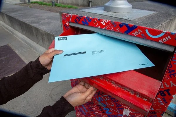 Will you be away during the upcoming municipal election period? Special (mail-in) ballot packages for the 2025 General Election can now be requested by eligible voters.

If you&rsquo;re unable to vote during Advance Voting (Oct. 6-11, 2025) or at a v