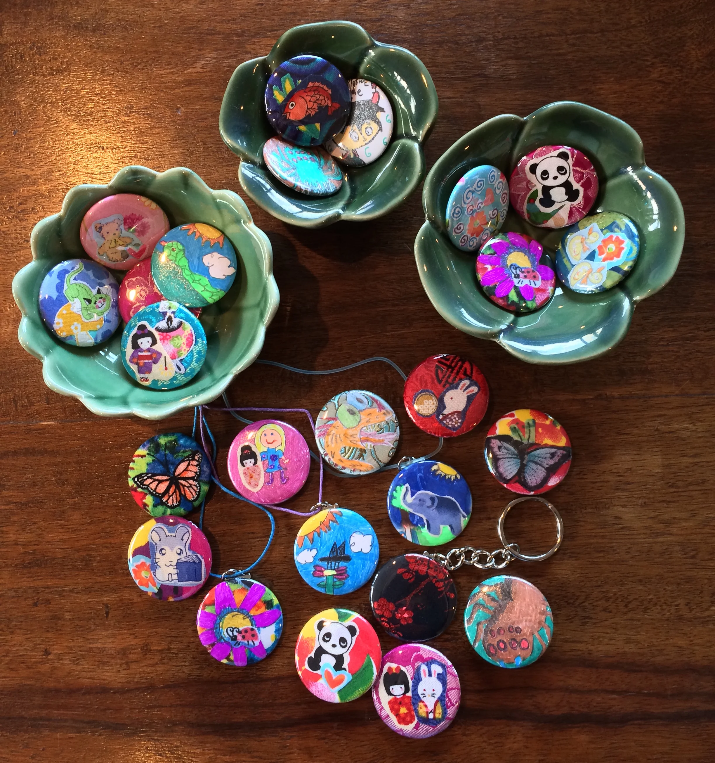 Badges, Key Rings, Magnets and Necklaces