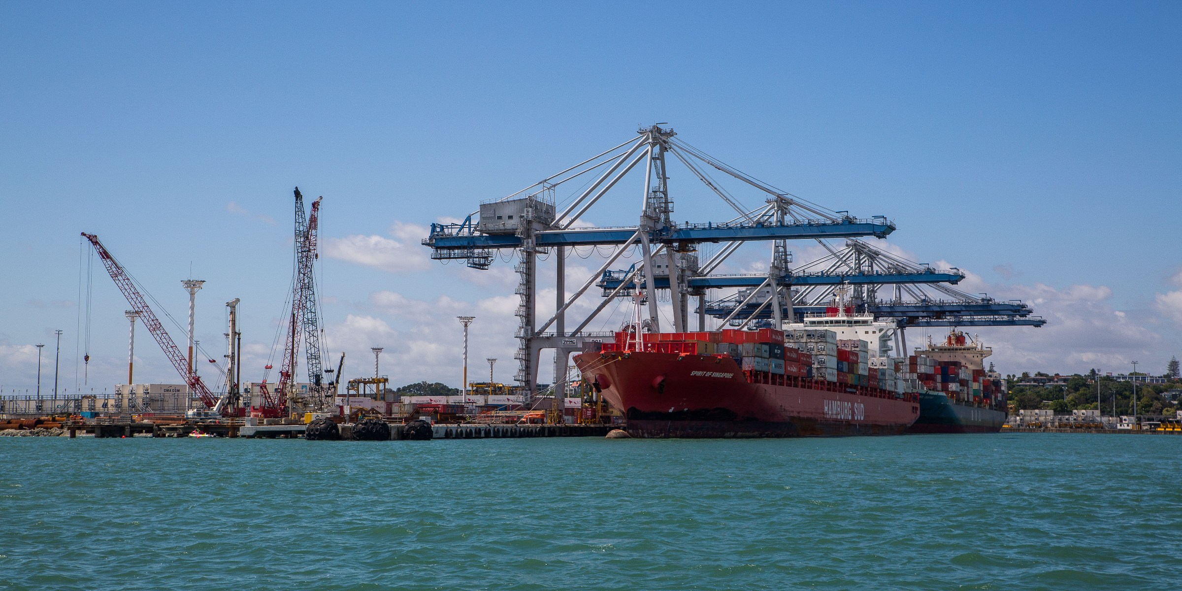 Auckland Harbour,-300d.jpg