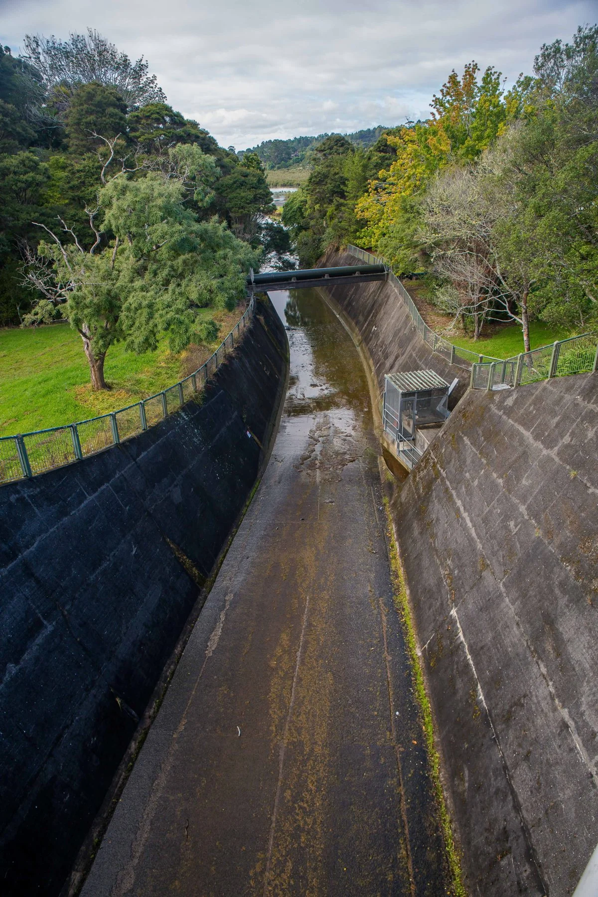 Lower Nihotipu Dam-011d.jpg