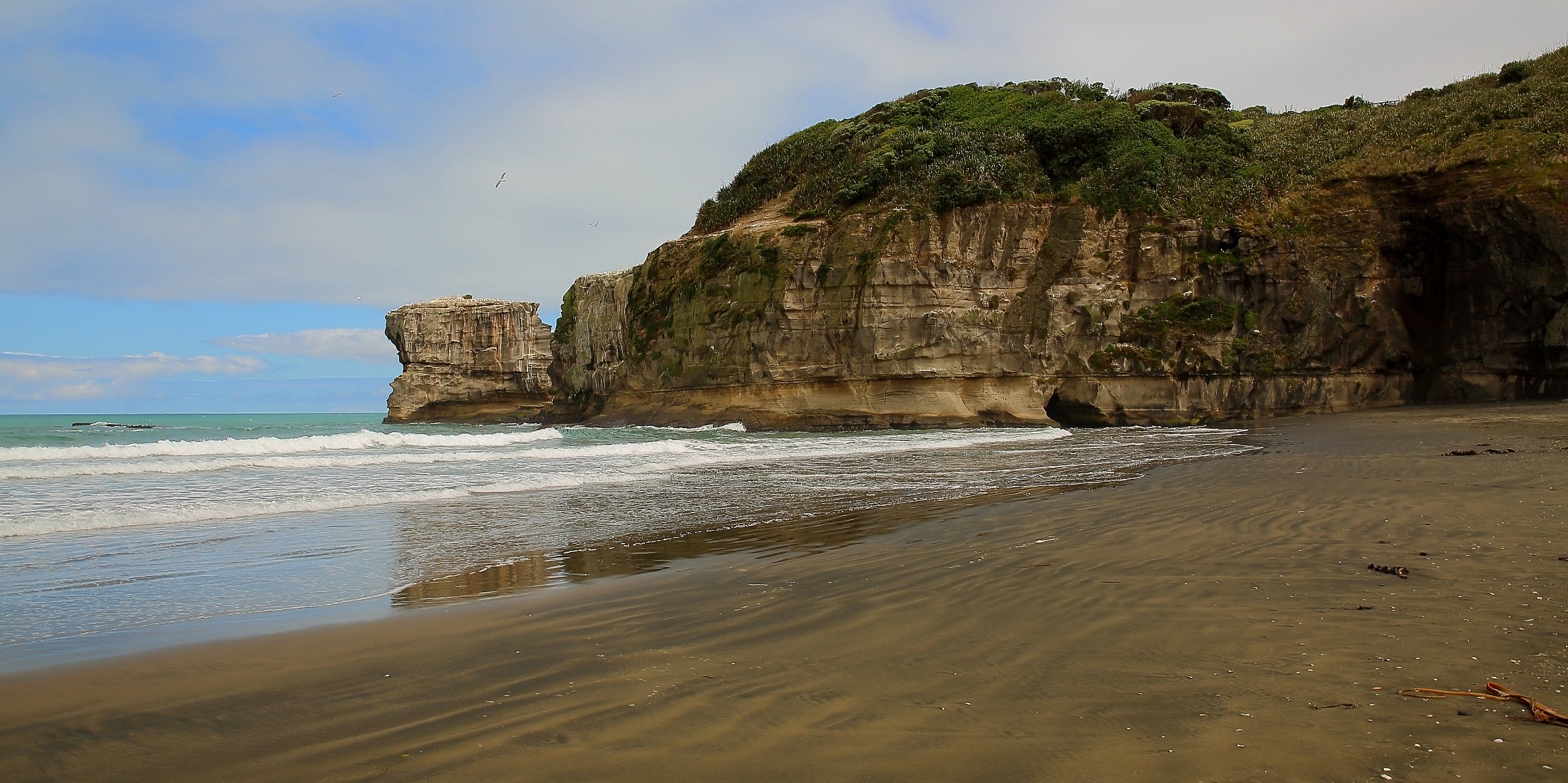Maori Bay,Maukatia,021d-.jpg