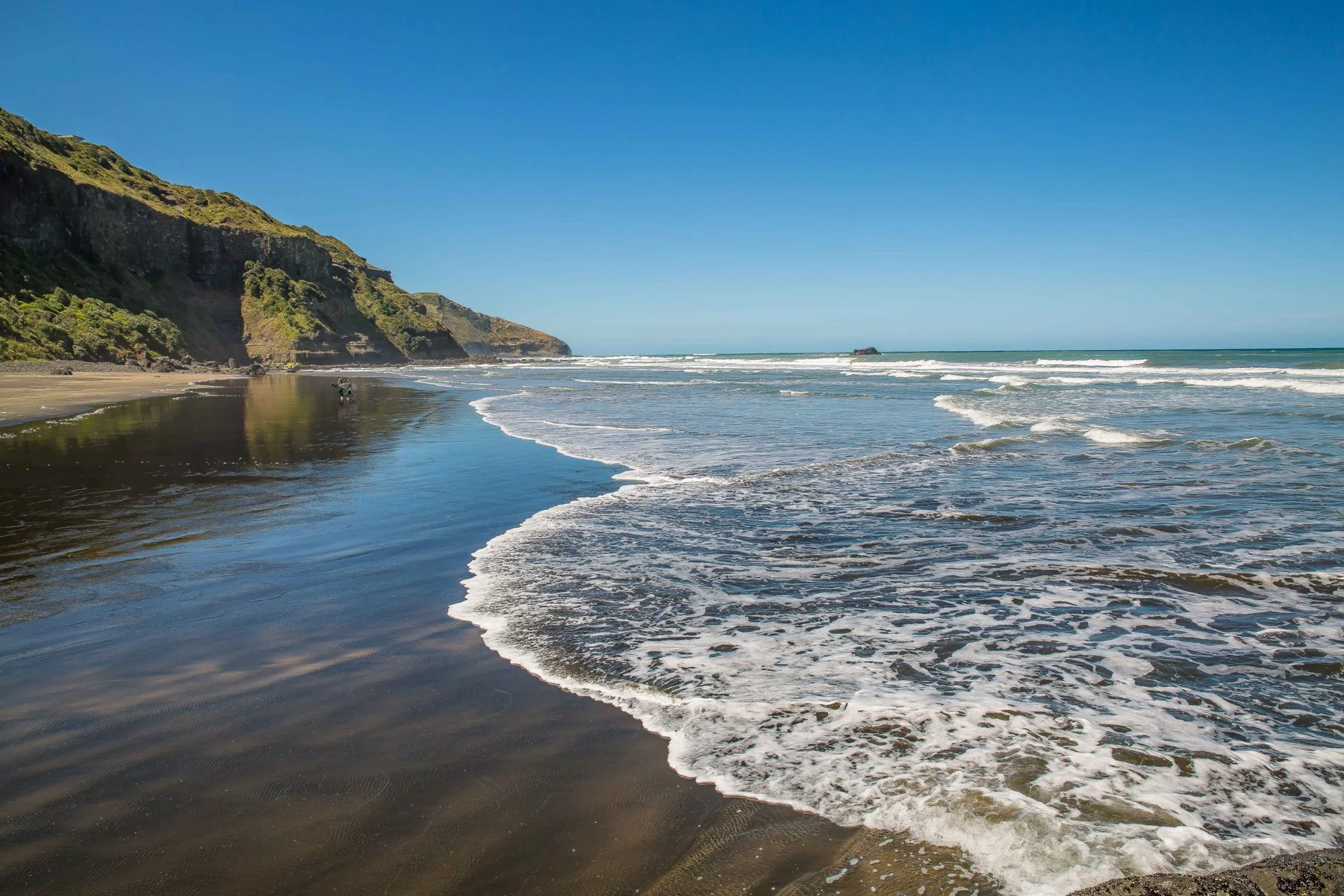 Maori Bay,Maukatia,-457d.jpg