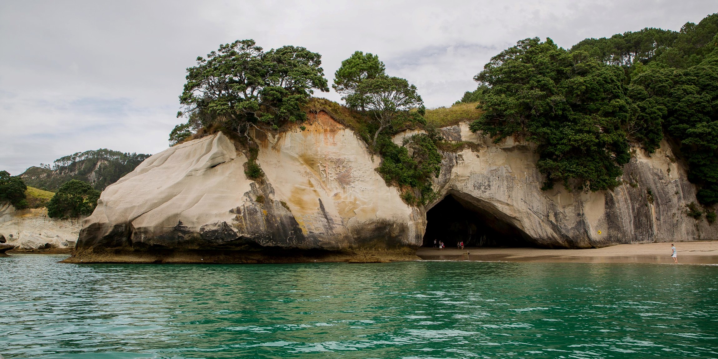 Cathedral Cove,d-878.jpg
