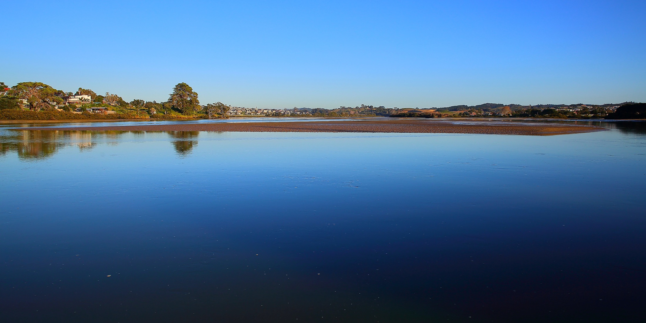 Orewa Estuary,d148,-.jpg