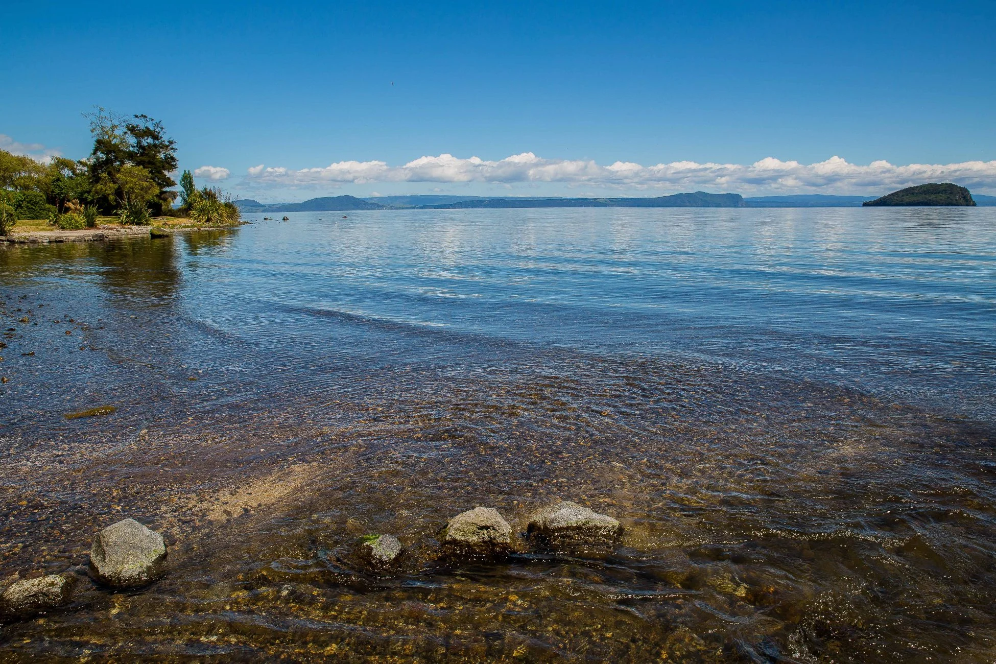 Lake Taupo,d-837.jpg