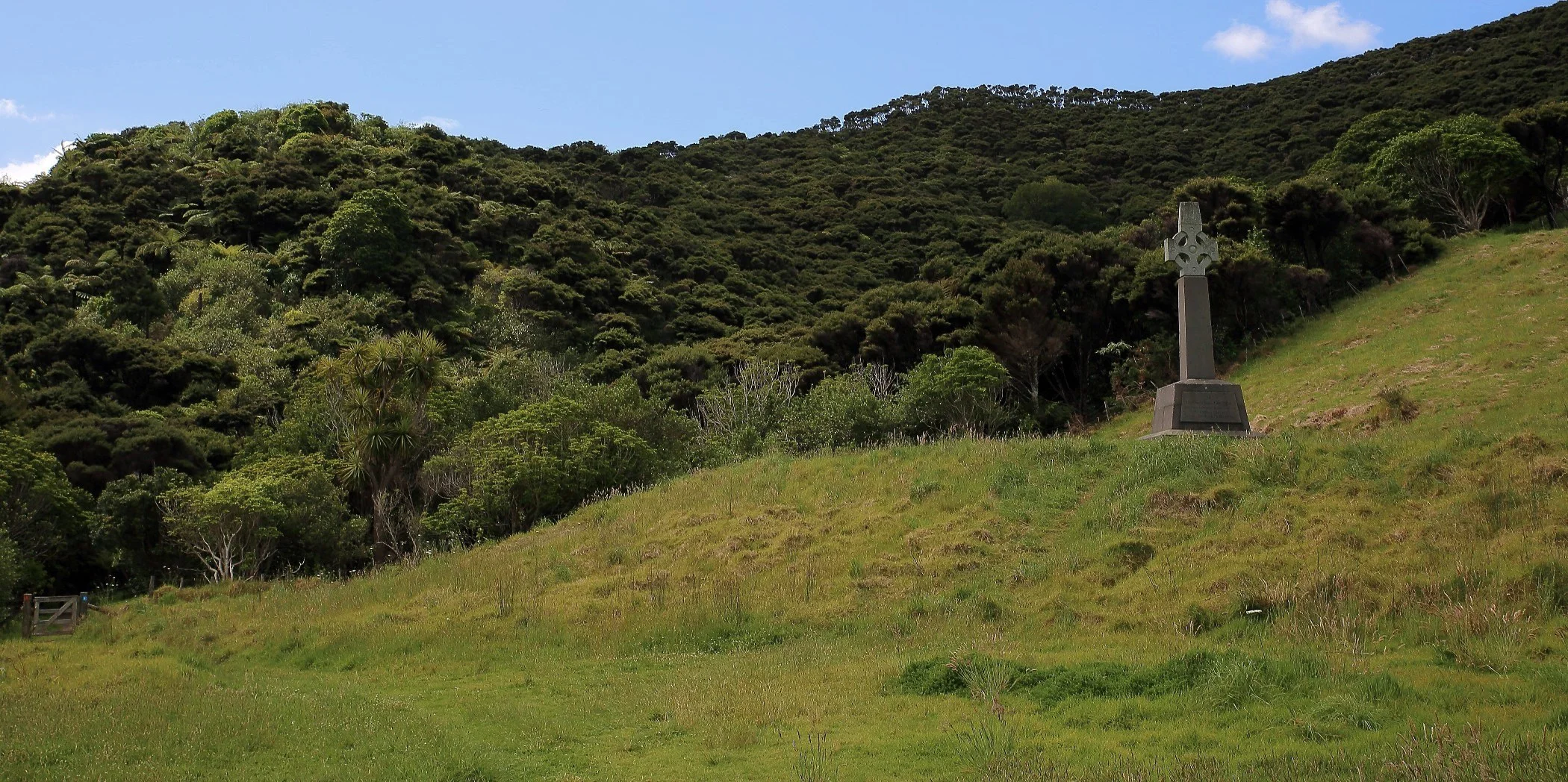 Marsden Cross,d155,-.jpg