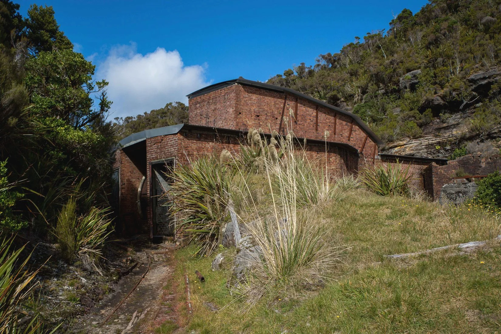 Denniston,Coalbrookedale Mine,d-784.jpg