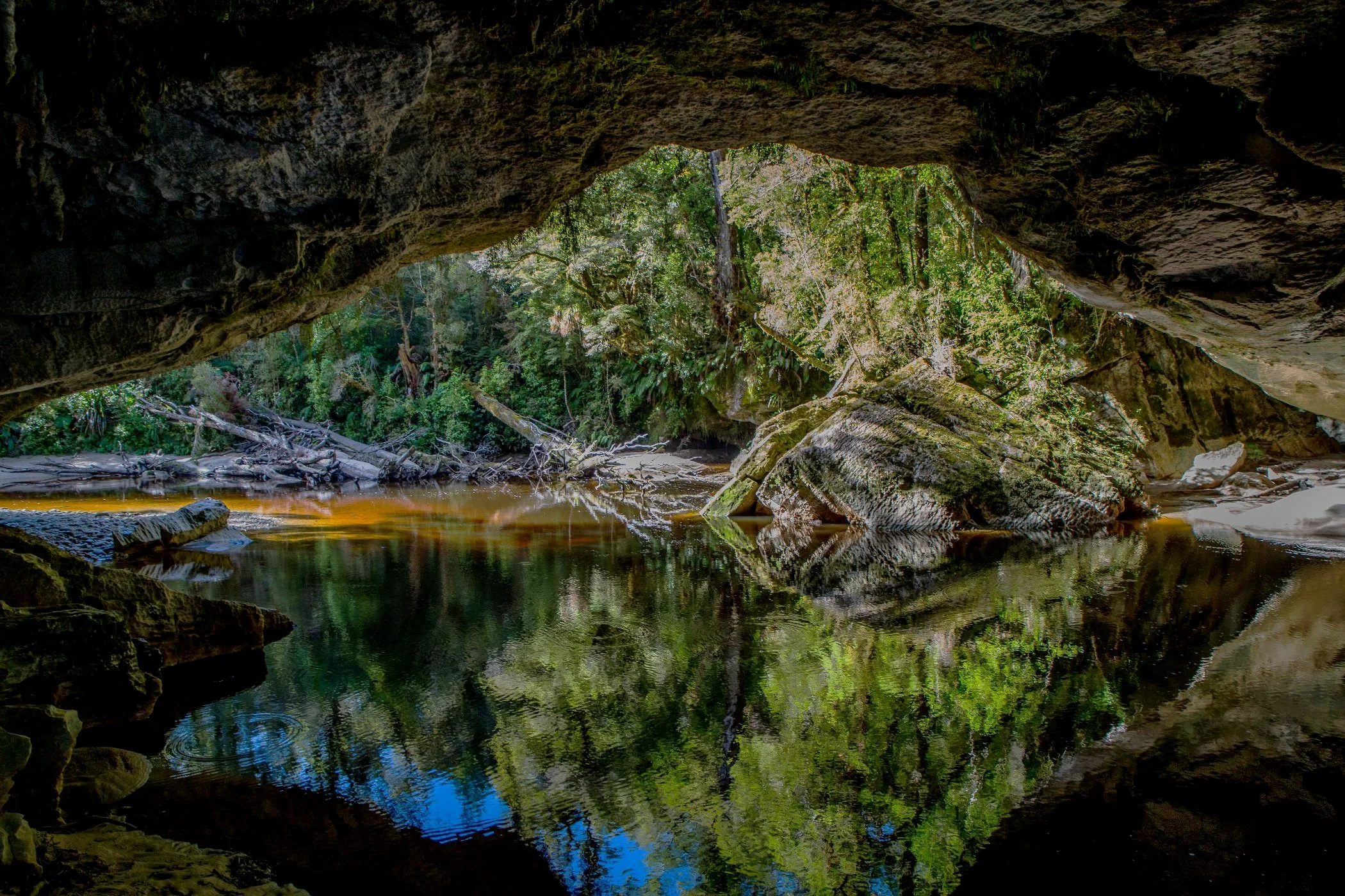 Moire Gate Arch,d-928.jpg
