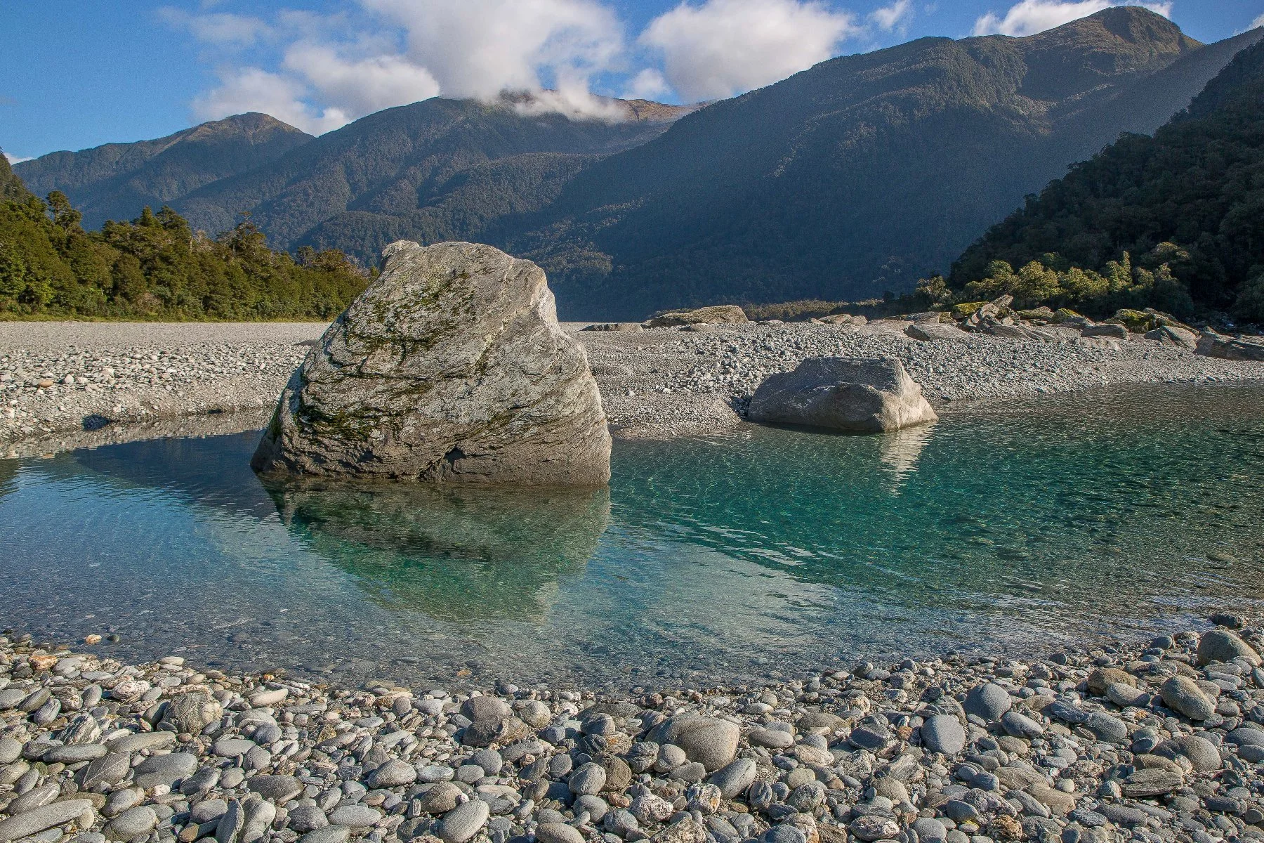 Haast River,-270.JPG