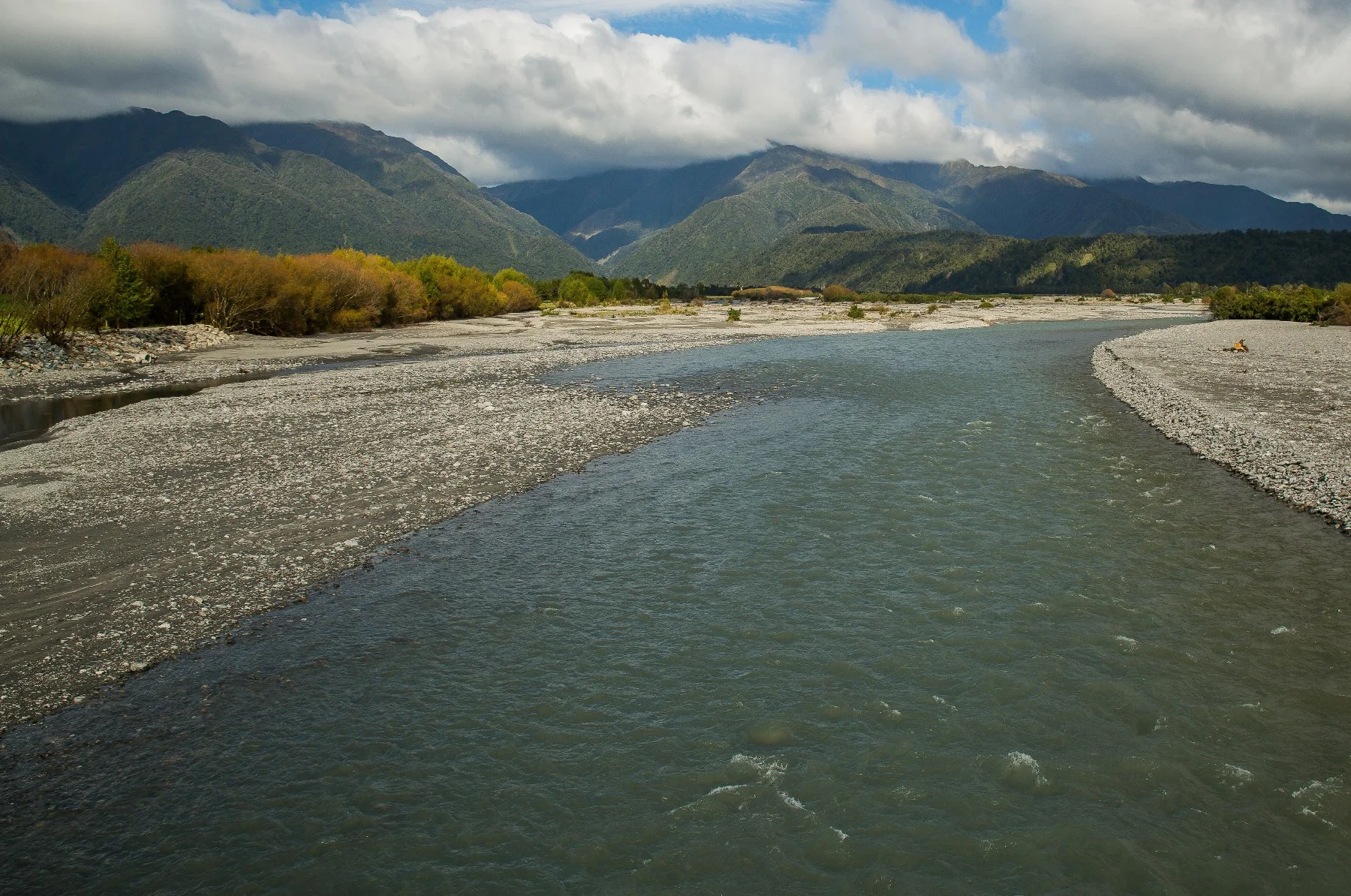 Poerua River,-1496.JPG