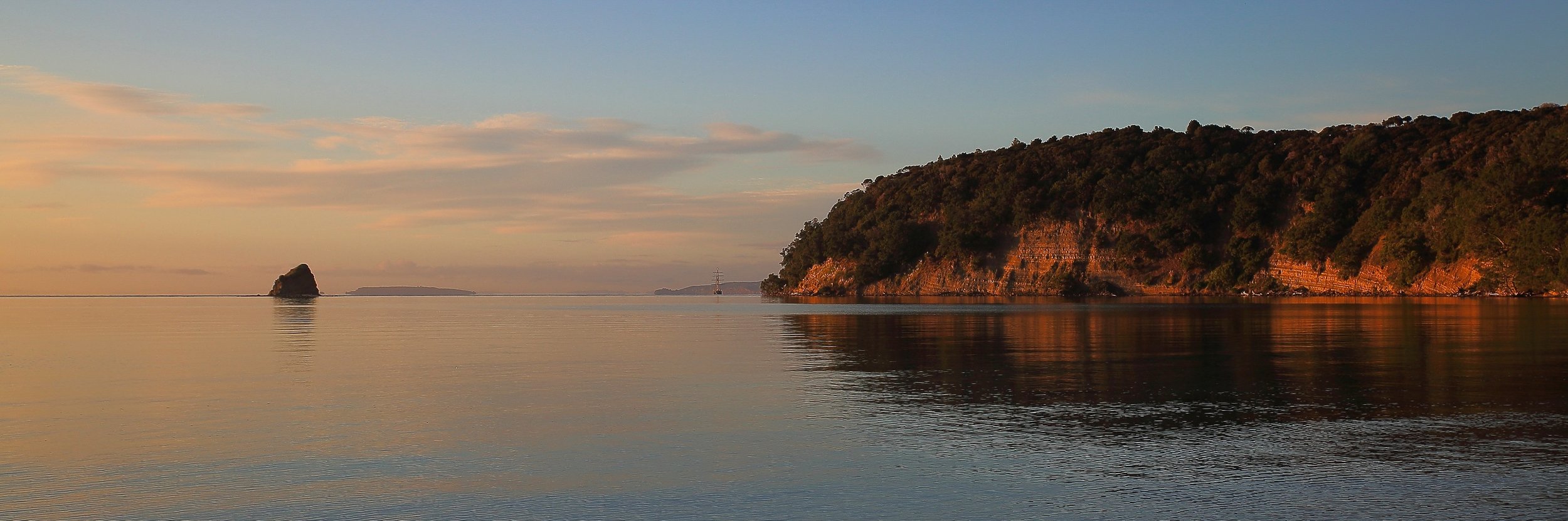 Otarawao Bay,122,-.JPG